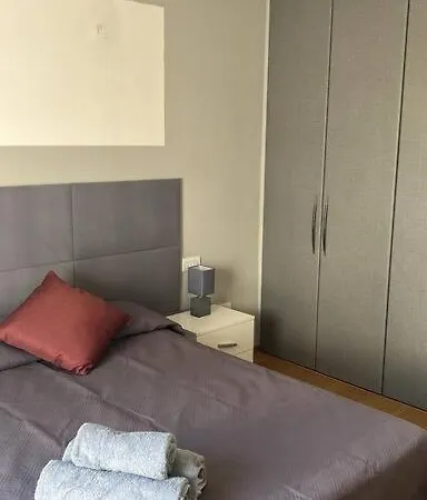 2 Bedrm Duplex Ph Spinola Bay Appartement *